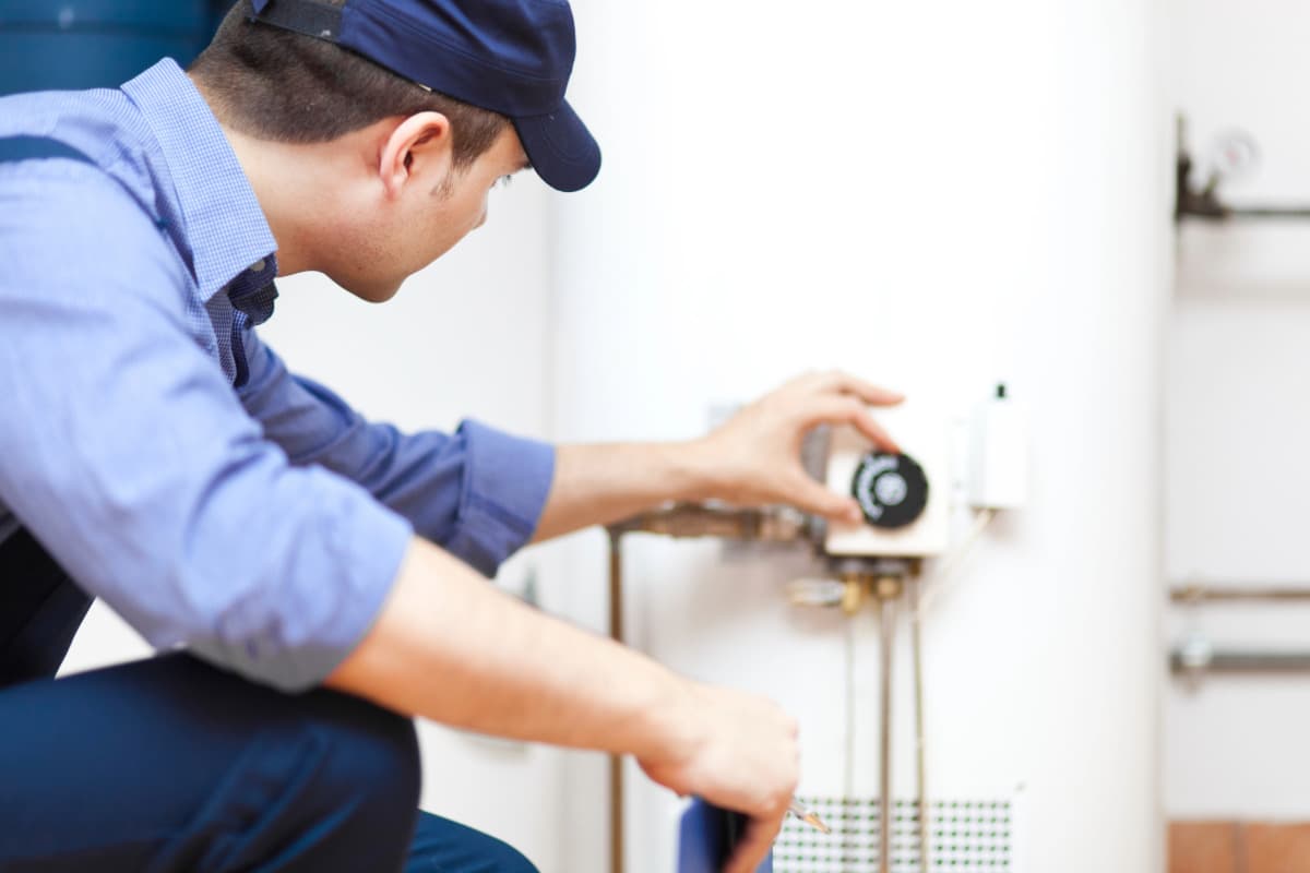 When to Schedule Water Heater Repair for Your Home